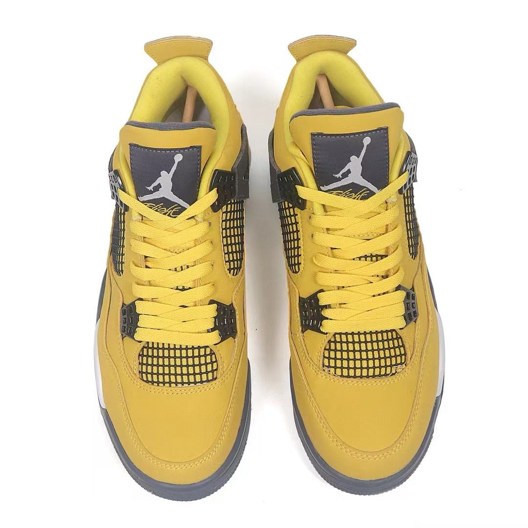 Air Jordan Retro 4