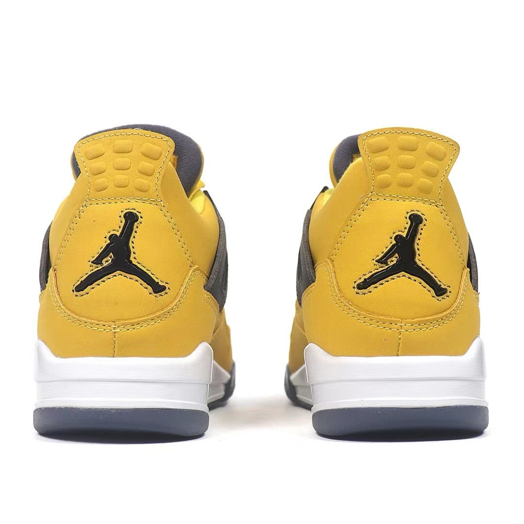 Air Jordan Retro 4